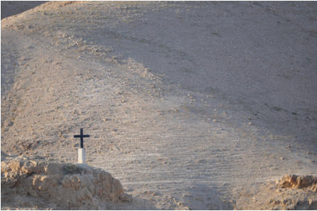 Wadi Qelt (Palestina) - Kri nagovjetava da se u blizini nalazi mjesto u kojem ive krćani